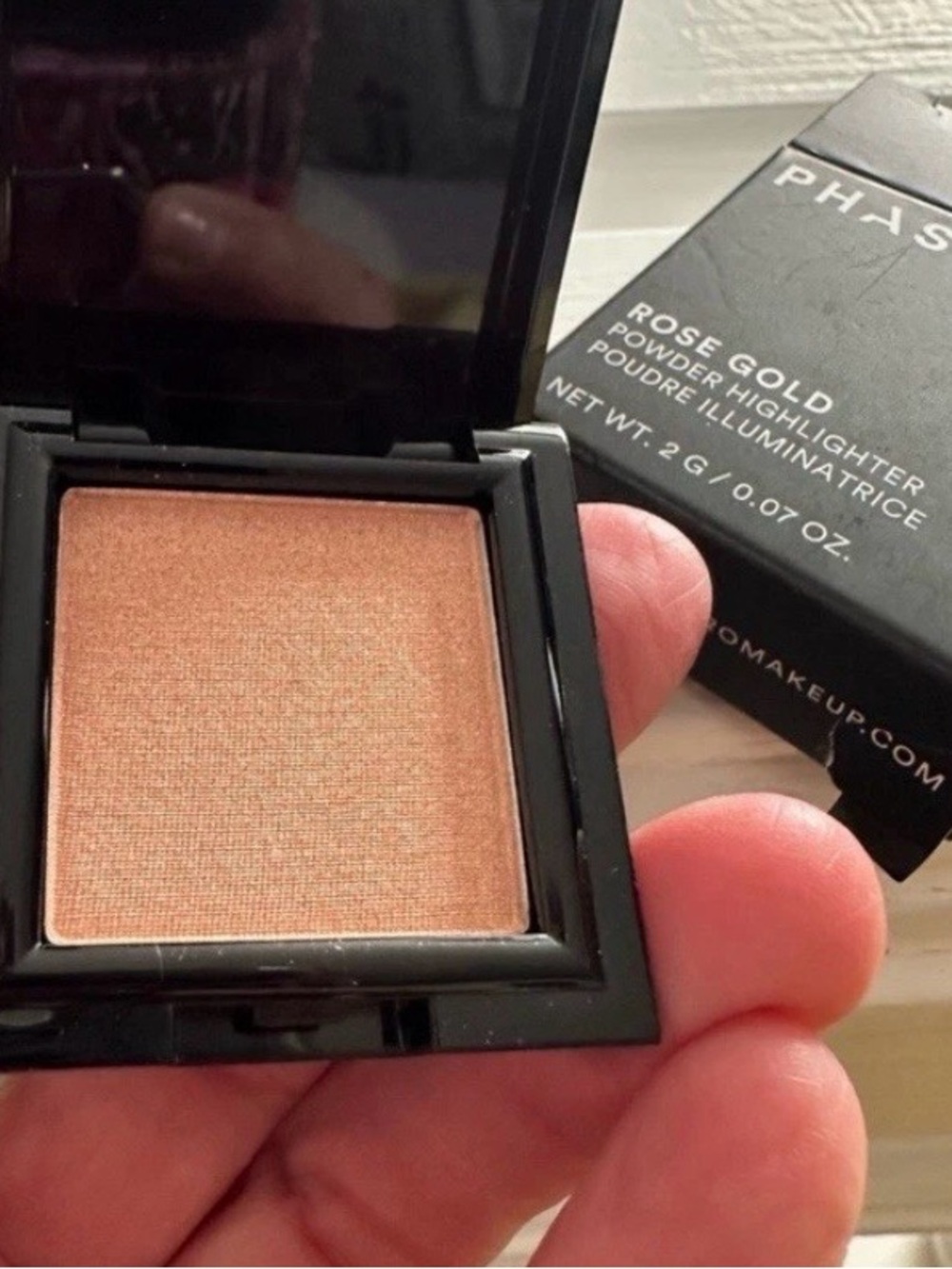 Phase Zero Rose Gold Powder Highlighter